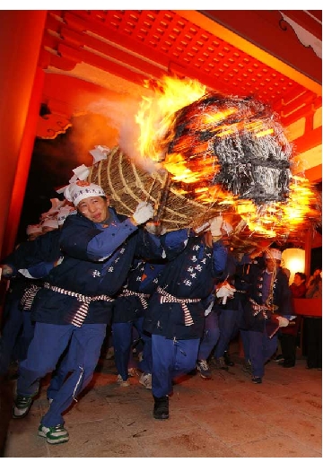 津島神社　扉開祭