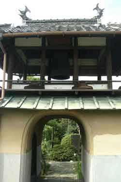 世間遺産　竜宮門（貞寿寺）